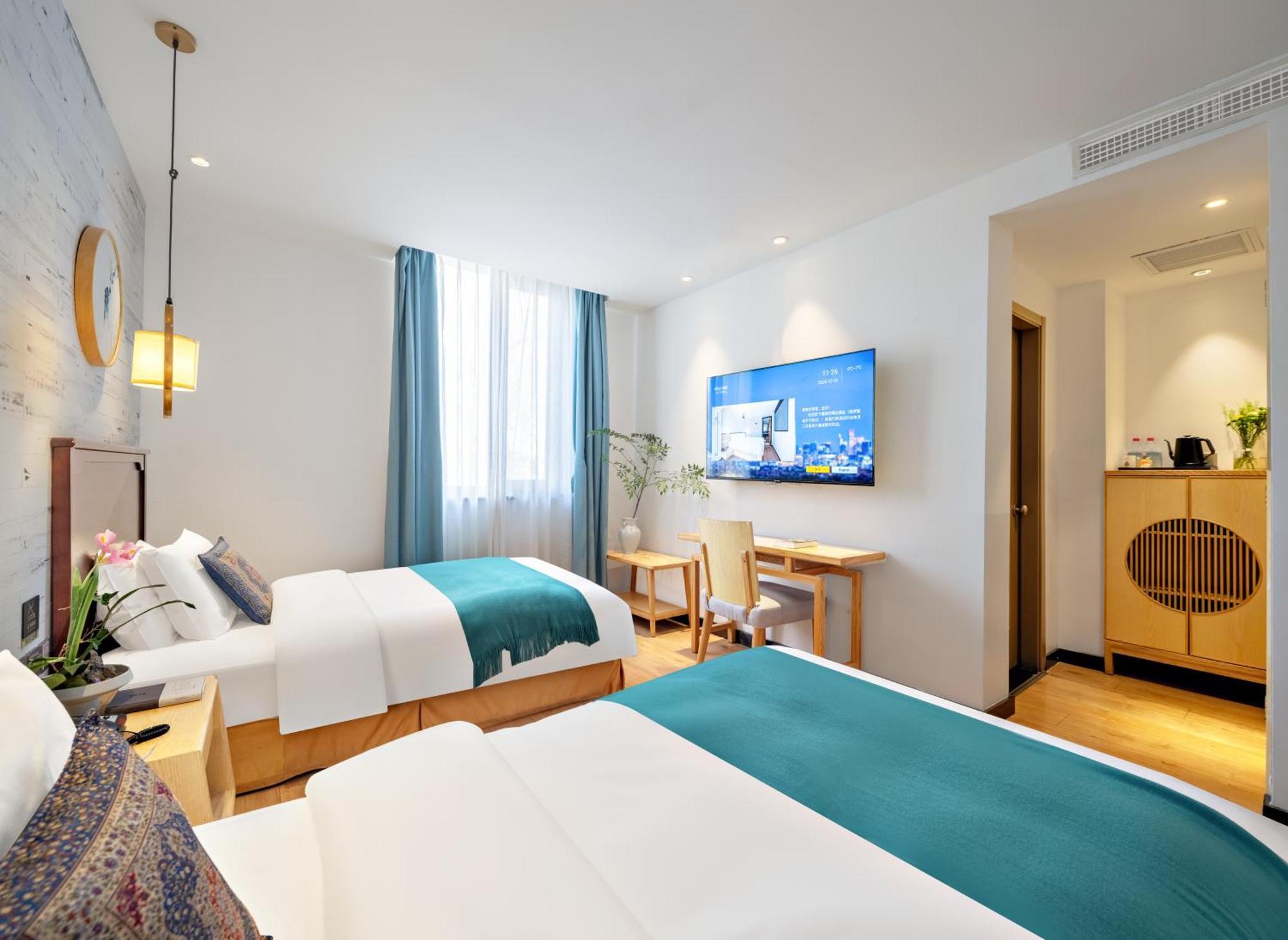 Beijing Tangfu Nanluoguxiang Wang Fu Jing Forbidden City Snack Street Hotel,1 Stop Walking To Airport Express,3 Stop To Tiananmen&Free Laundry Dry Service &Professional Free Tour Ticket Service With English Speaking Staff Pequim Exterior foto
